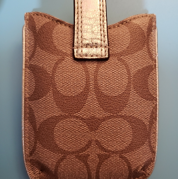 Coach Cellphone / Business Card Holder - Picture 3 of 5